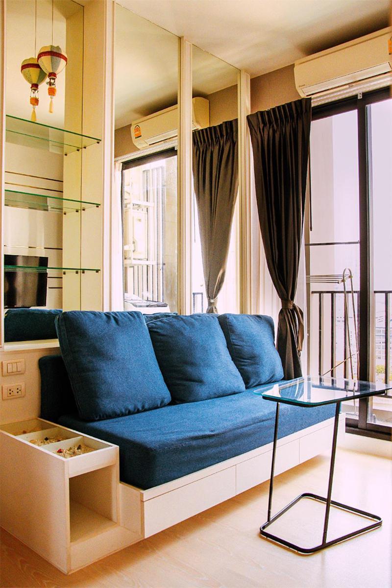 Thonglor Luxury Sleek In Apartment *